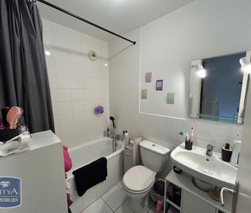 Location Appartement 2 pièces 45m² CONDAT SUR VIENNE 87920 - Photo 5