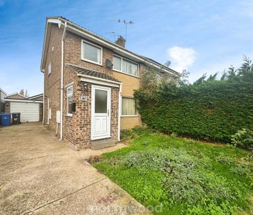 3 bedroom semi-detached house to rent - Photo 3