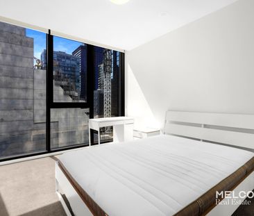 ABODE LIVING WITH STUNNING CBD VIEWS - FURNISHED - Photo 1