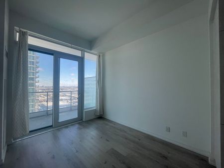 For Lease - 7890 Jane Street Unit# 3210, Vaughan, Ontario - Photo 3