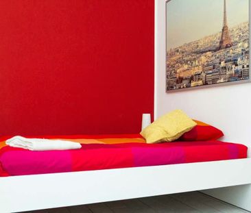 Viale Carlo Espinasse, Milan, Lombardy 20156 - Photo 4