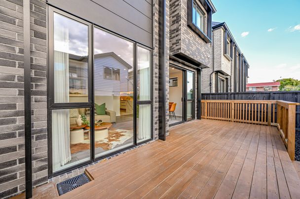 Modern Family Living in Prime Location - Built by MJ HOME Group - Photo 1