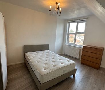 5 Bed Flat, Hendon, NW4 - Photo 3