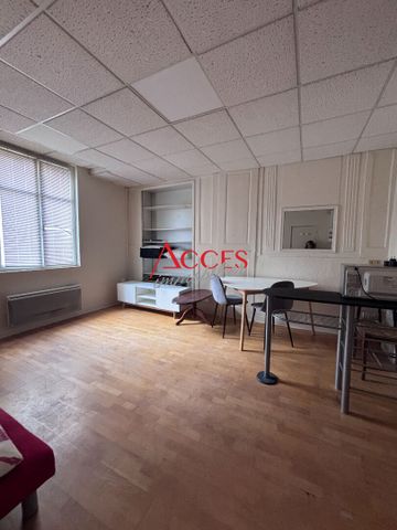 Location Appartement 1 pièce 26m² - Photo 2