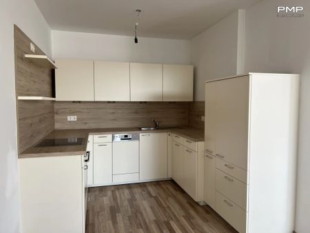 Ruhig gelegene 3 Zimmer Wohnung mit großem Balkon - Photo 2