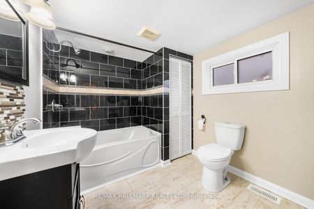 For Lease - 242 Pine Beach Drive, Georgina, Ontario - Photo 3