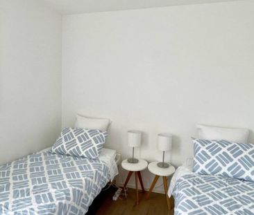 Beautiful furnished 3.5 room apartment in Montreux with lake view - Photo 2