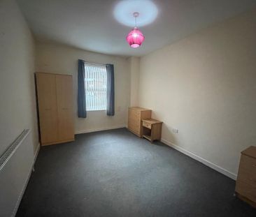 2 bedroom house share to rent - Photo 1