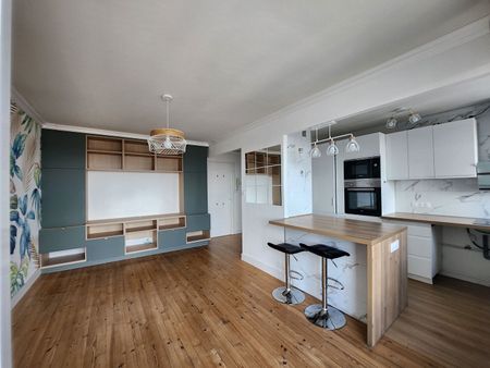 Location Appartement 4 pièces 67m² - Photo 2