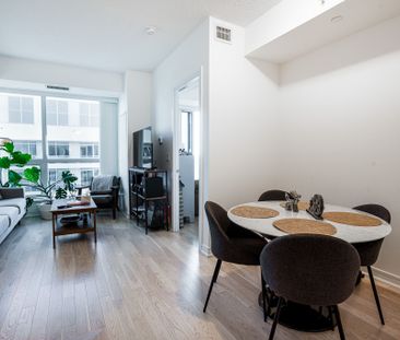 For Lease - 9201 Yonge Street Unit# 1111, Richmond Hill, Ontario - Photo 2