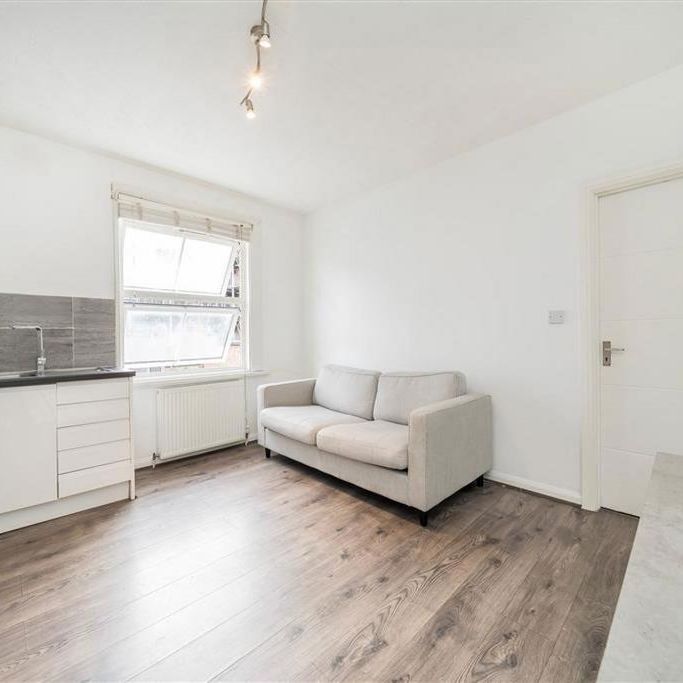 1 bedroom flat to rent - Photo 1