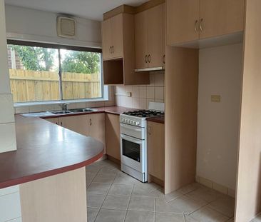 NEAT TWO BEDROOM UNIT - Photo 3