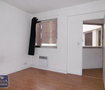 Location Appartement 2 pièces 36m² LILLE 59000 - Photo 2