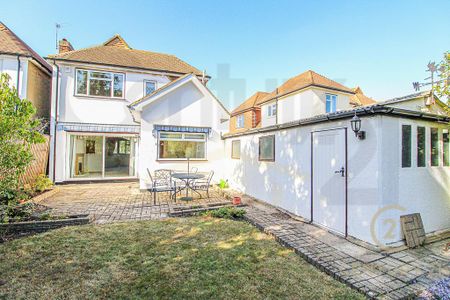 4 bedroom link detached house to rent - Photo 2