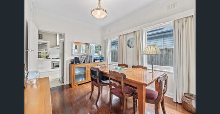 Comfort & Convenience Just Minutes from Box Hill Central - Photo 3