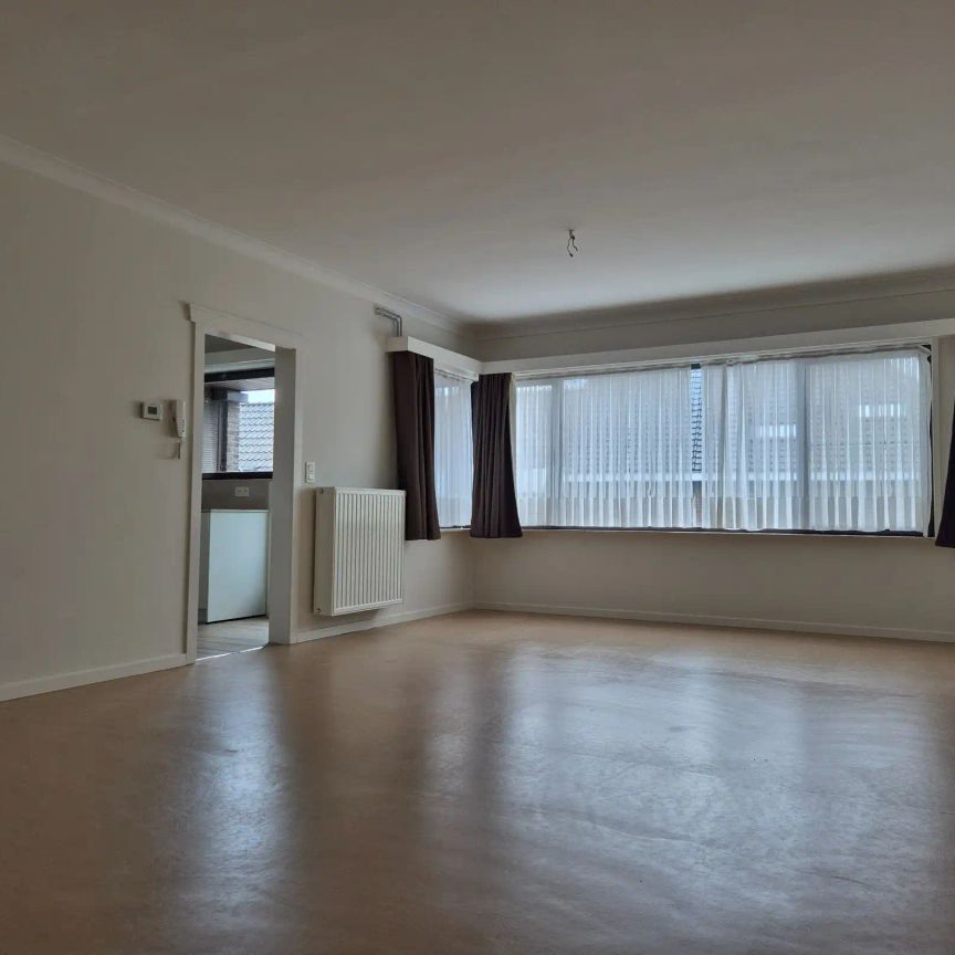 Ruim appartement in het centrum met 2 slaapkamers. - Foto 1