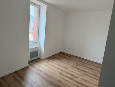 Location Maison 4 pièces 75m² PETIT MARS 44390 - Photo 3