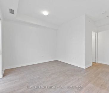 275 Village Green Square #3317 - Photo 4