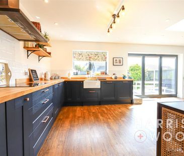 3 bedroom semi-detached house to rent - Photo 6