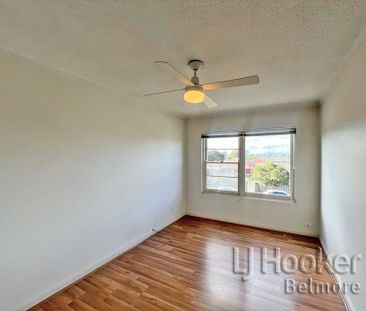Modern Two-Bedroom Apartment in the Heart of Belmore! - Photo 4