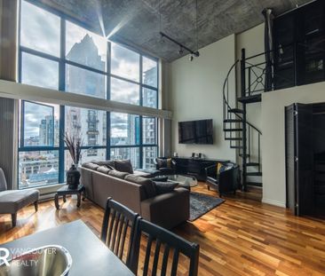 Loft in Downtown Vancouver, BC - Photo 6