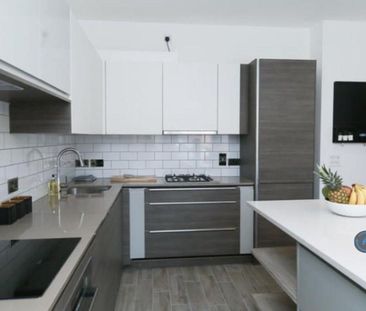 1 bedroom in a house share to rent - Photo 5