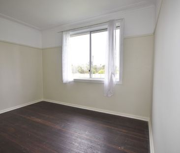 3 Bedroom Home - Photo 5