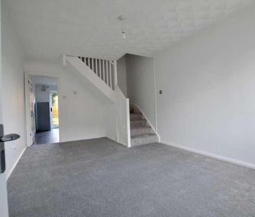 Coggeshall Grove, Wavendon Gate, MK7 - Photo 1