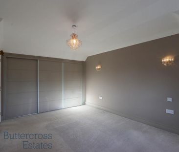 3 bedroom detached house to rent - Photo 3