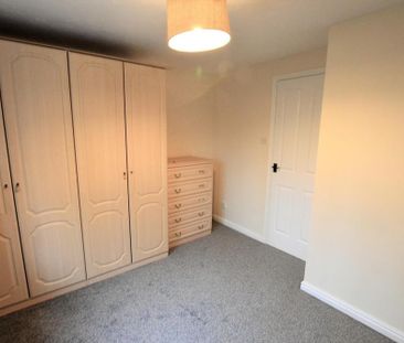 2 bedroom semi-detached house to rent - Photo 6