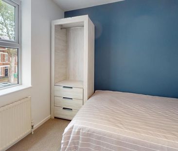 6 bedroom house to rent - Photo 4
