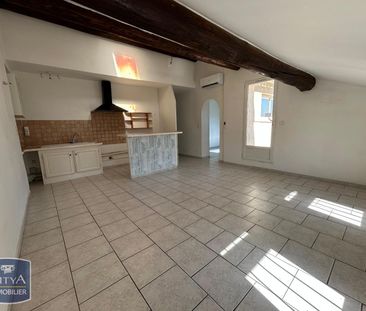 Location Appartement 4 pièces 70m² CARPENTRAS 84200 - Photo 4