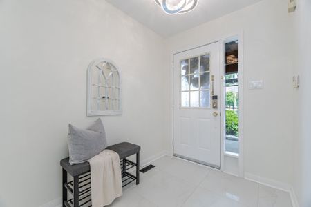 For Lease - 41 Solmar Avenue, Whitby, Ontario - Photo 2