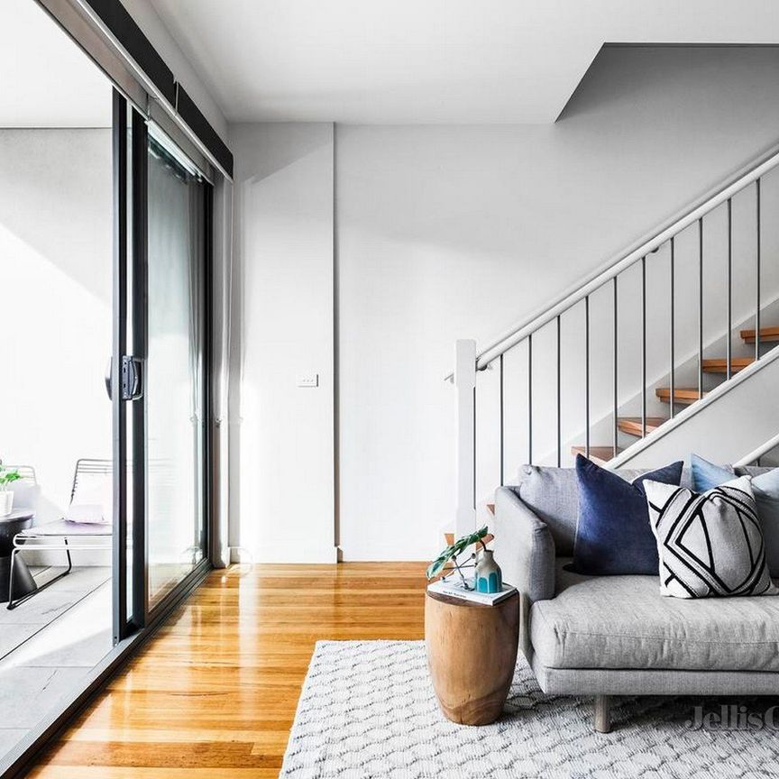 7/4 Florence Street, Brunswick - Photo 1