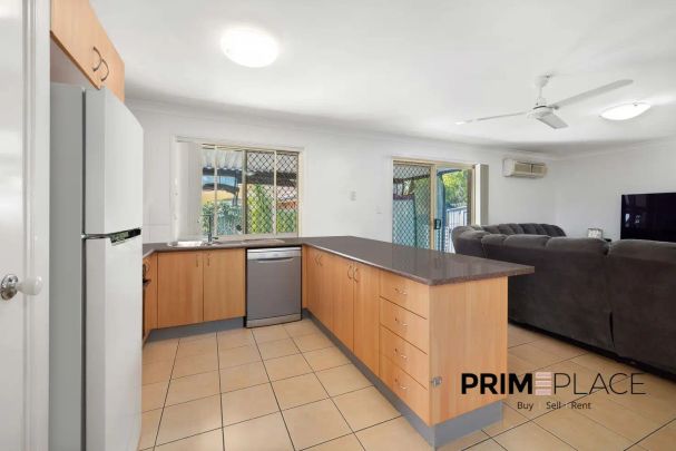 “Discover Your Well-Kept Family Haven in a highly regarded location!!!!!!” - Photo 1