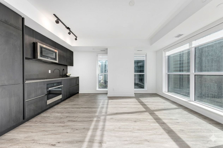 For Lease - 327 King Street Unit# 1302, Toronto, Ontario - Photo 4