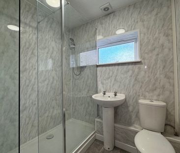 Hazelwood Avenue - Photo 3