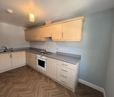 2 bedroom apartment to rent - Photo 5