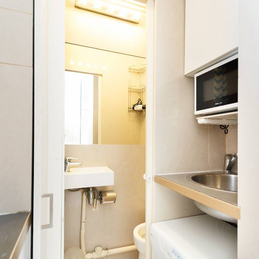 Logement à Paris, Location meublée - Studio T1 - Auteuil (PA-4103) - Photo 1