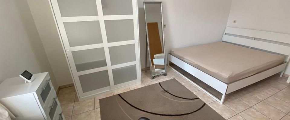 WG-Zimmer in schönem Mehrfamilienhaus zu vermieten, Miete - Photo 1