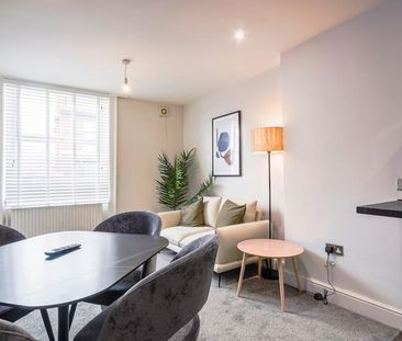 Oaktree Court - Photo 1