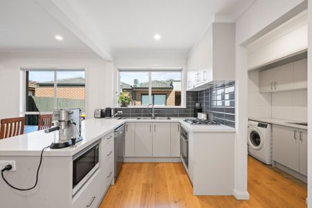 Modern 2-Bedroom Unit in Prime Glenroy Location - Photo 5