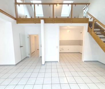 Konz: Frisch renovierte 97 m² Maisonettewohnung – 4 Zimmer, Balkon,... - Photo 2
