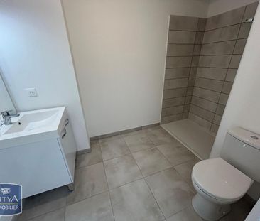 Location Appartement 2 pièces 44m² NOTRE DAME DE BONDEVILLE 76960 - Photo 1