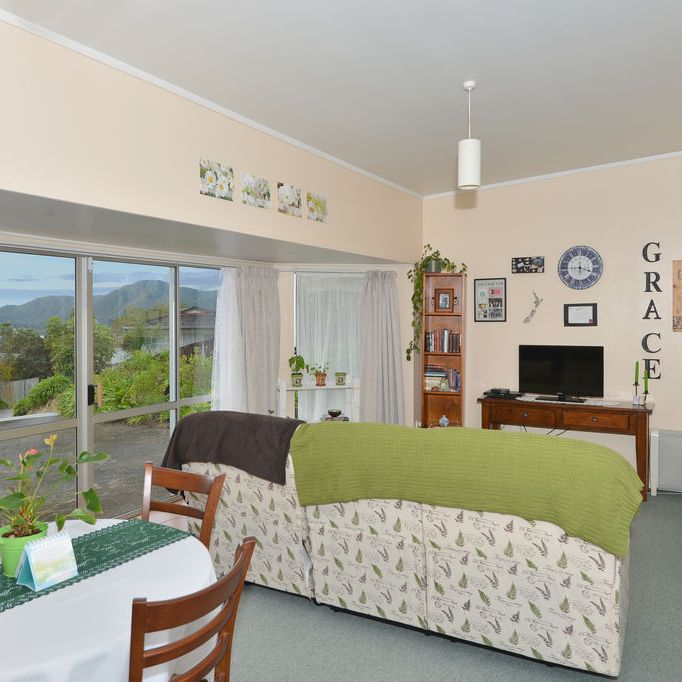 Standalone Two Bedroom Home - Photo 1