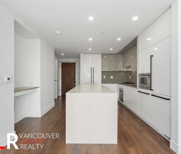 Condo in Burnaby, BC - Photo 5