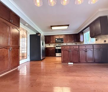 For Lease - 3550 Marmac Crescent, Mississauga, Ontario - Photo 3