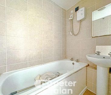 Plas-y-coed, Lake Road East, Lakeside, Cardiff, CF23 - Photo 3