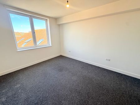 Newton Road, Yeovil, Somerset - Photo 2