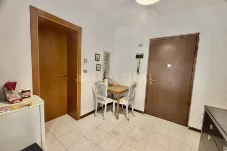 Casa in affitto - Via Santa Chiara, Verona (rif. 19/2026) - Photo 2